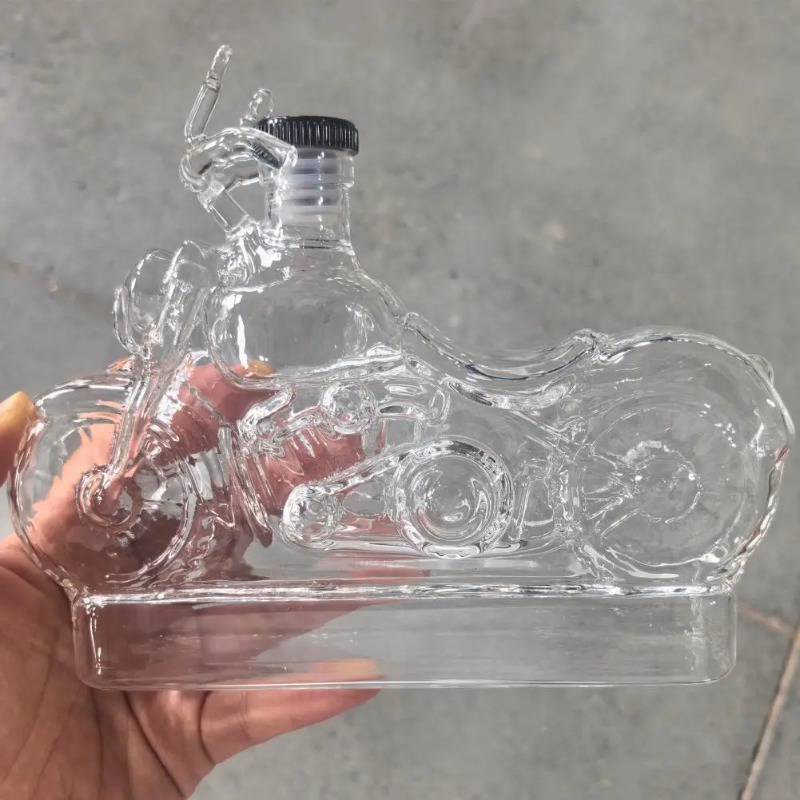 Motorcycle Style Whisky Decant - Glass Decanter Whiskey review and price